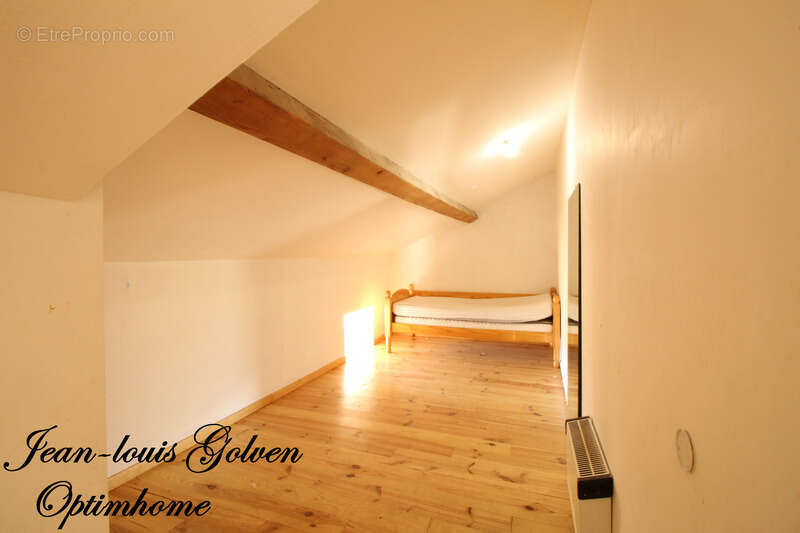 Appartement à TOURNEMIRE