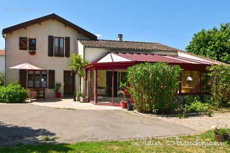 Maison à AIGREFEUILLE-D&#039;AUNIS