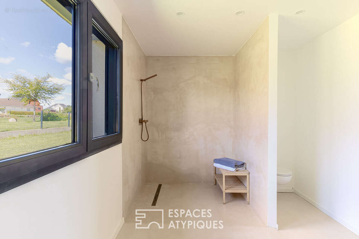 Maison à WOLFERSDORF