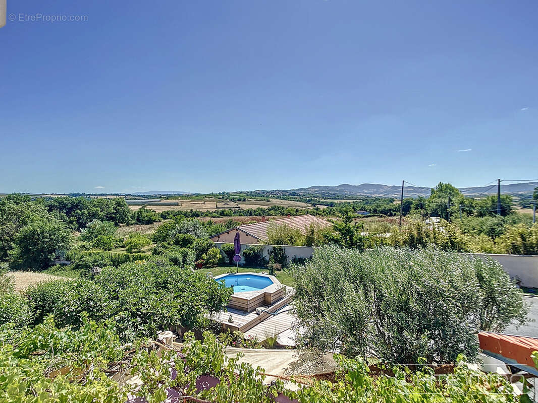 'sous l'olivier' - vente en exclusivite, chaponost, maison ancienne 171 m2, terrain 768 m2, piscine, dependanc - photo 6