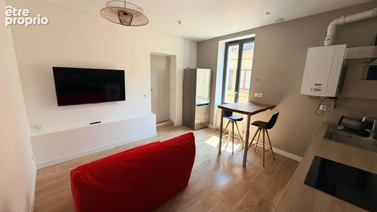 Appartement à SAINT-ETIENNE
