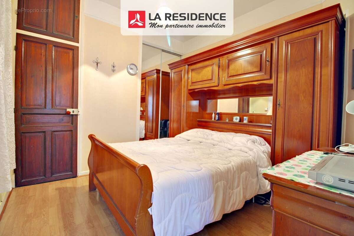 Maison à SARTROUVILLE