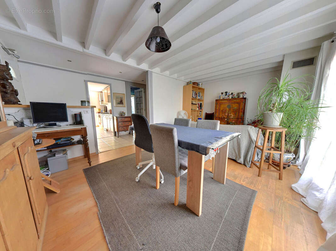 Maison Roissy En Brie - 5 Pièces - photo 3