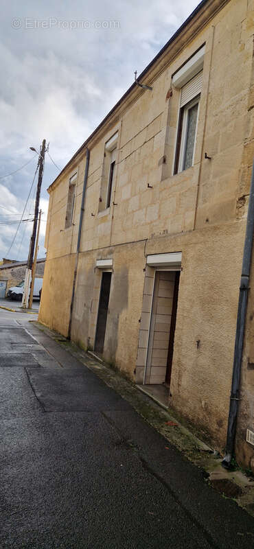 maison ancienne pierre 120 m2 trois chambres - photo 12