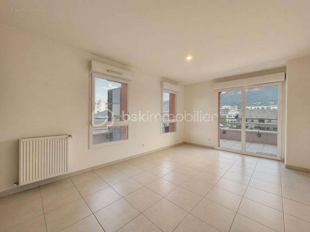 Appartement à LA RAVOIRE