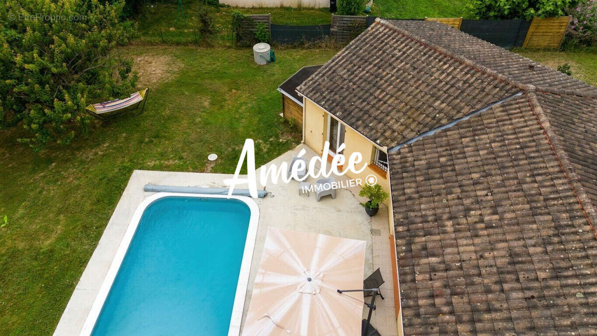 Maison à MONTECH