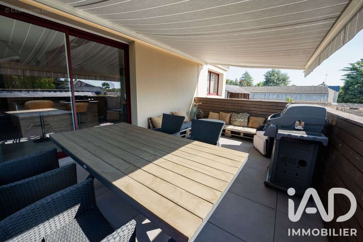 Maison 155 m² à Souzay-Champigny  - photo 2