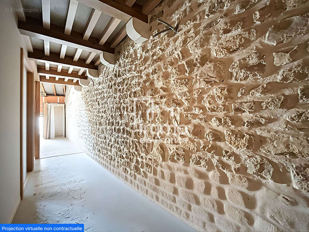 Appartement à MONTREAL-LA-CLUSE