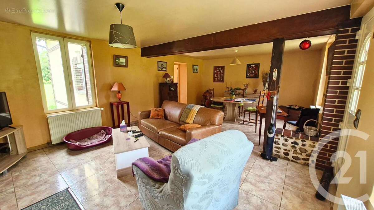 Maison à LA BARRE-EN-OUCHE