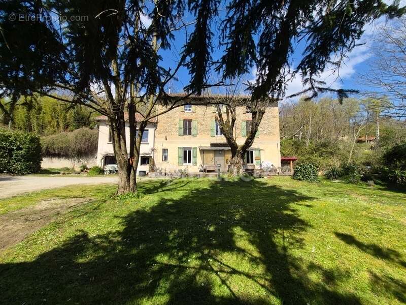 Maison à ROMANS-SUR-ISERE