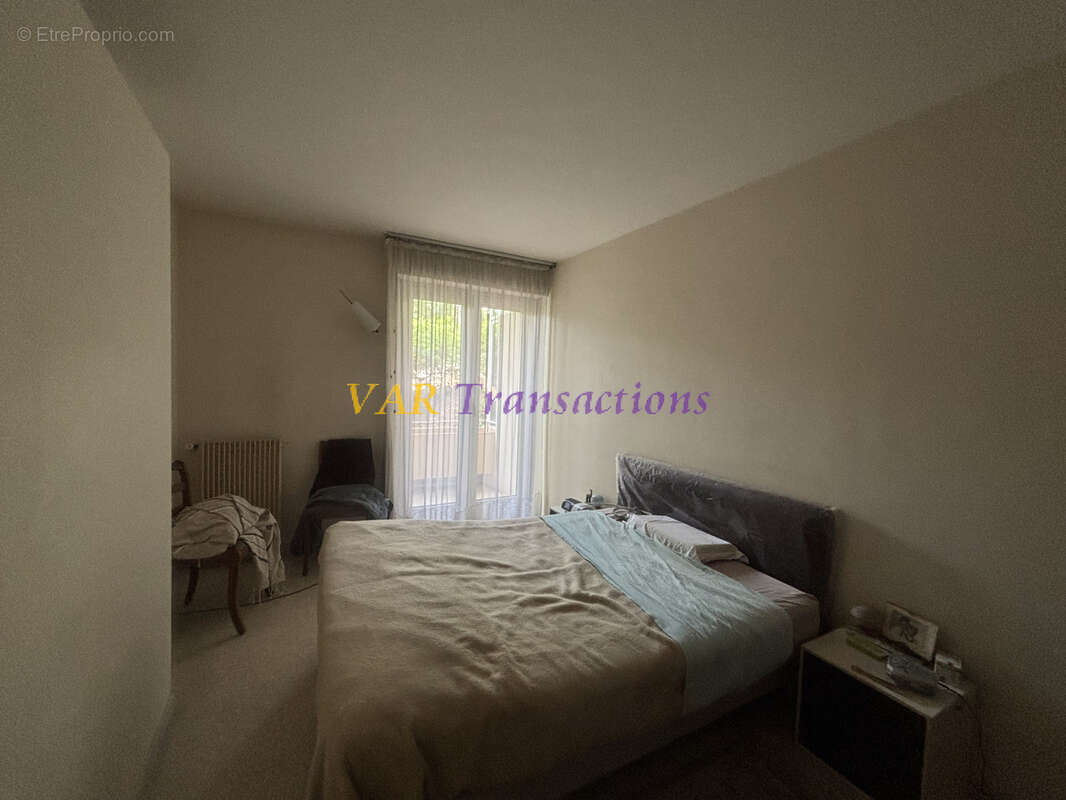 Appartement à SAINT-MANDRIER-SUR-MER