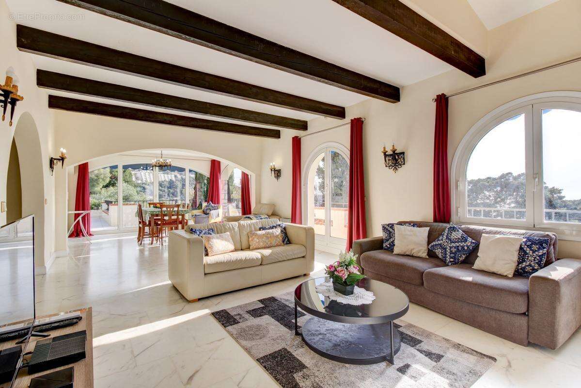 Maison à ROQUEBRUNE-CAP-MARTIN