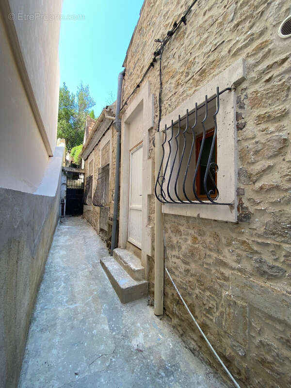 Maison de ville 3 pièces 103m2 & local professionnel 60m2 - photo 9