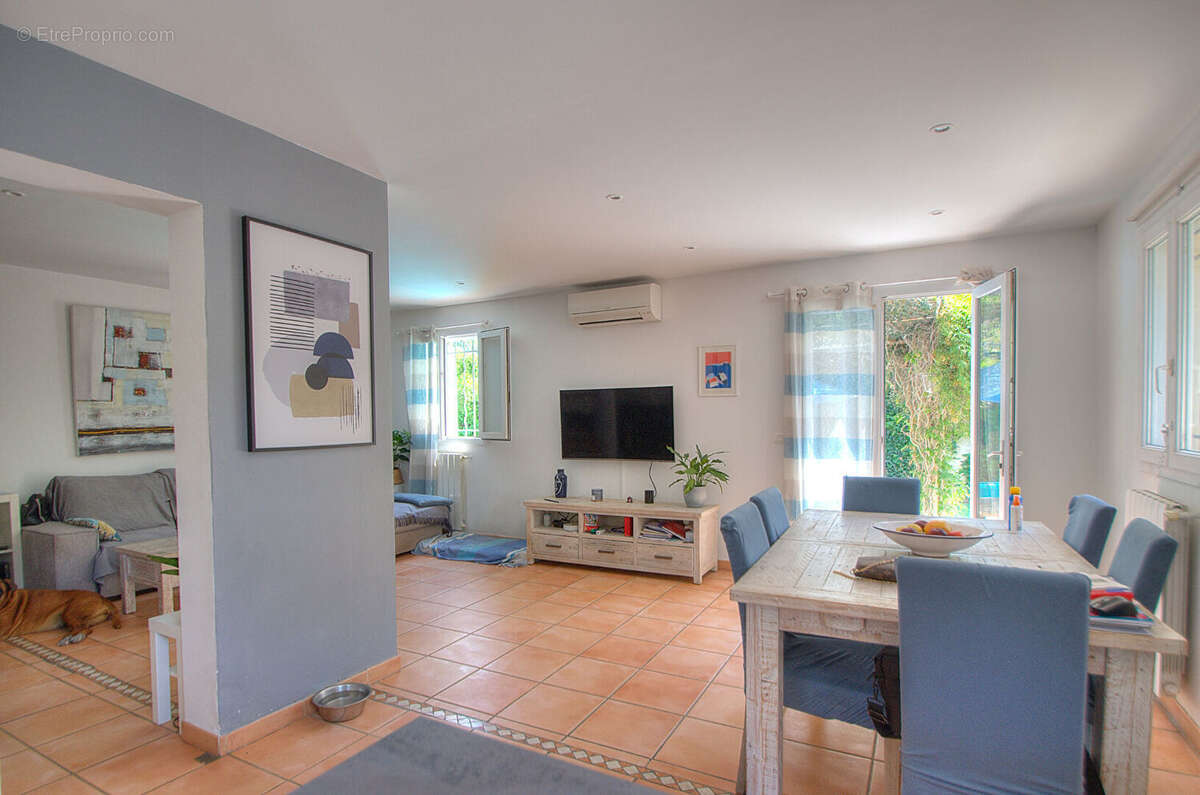 Maison à SAINT-RAPHAEL