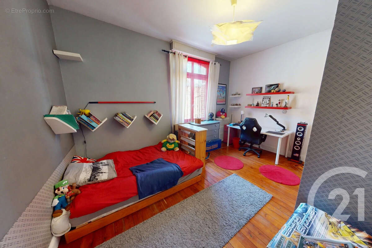 Maison à SAINT-QUENTIN