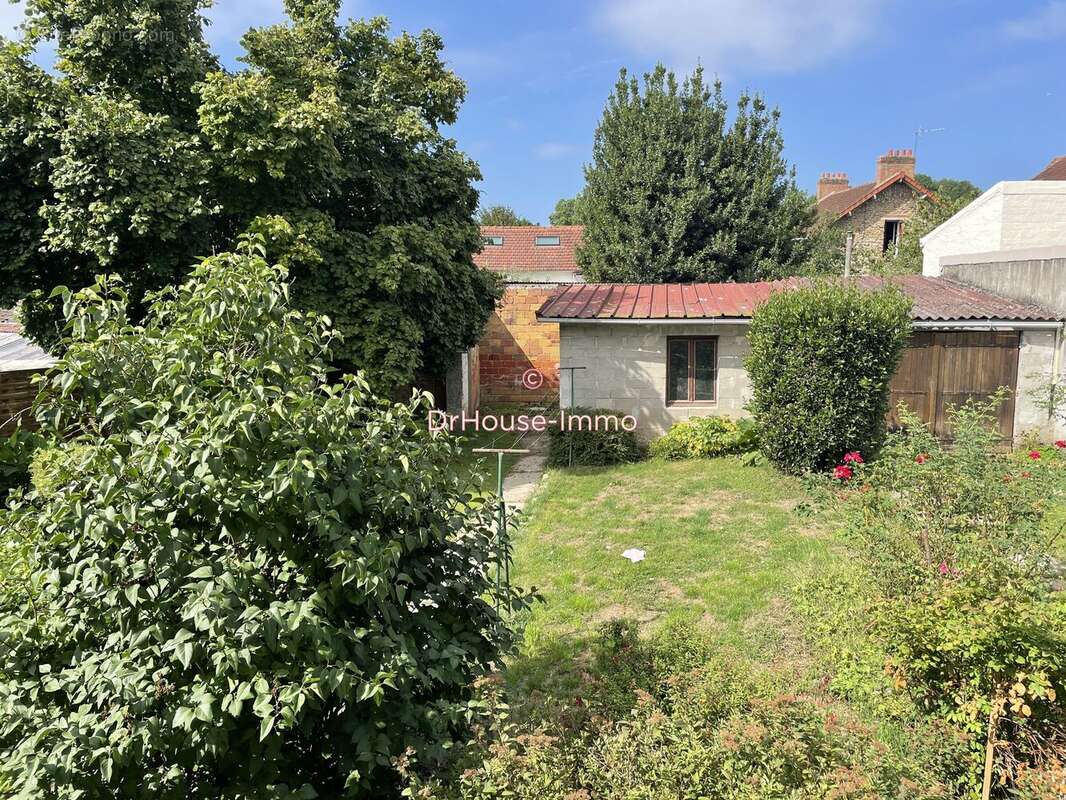 Maison à VILLIERS-SUR-ORGE