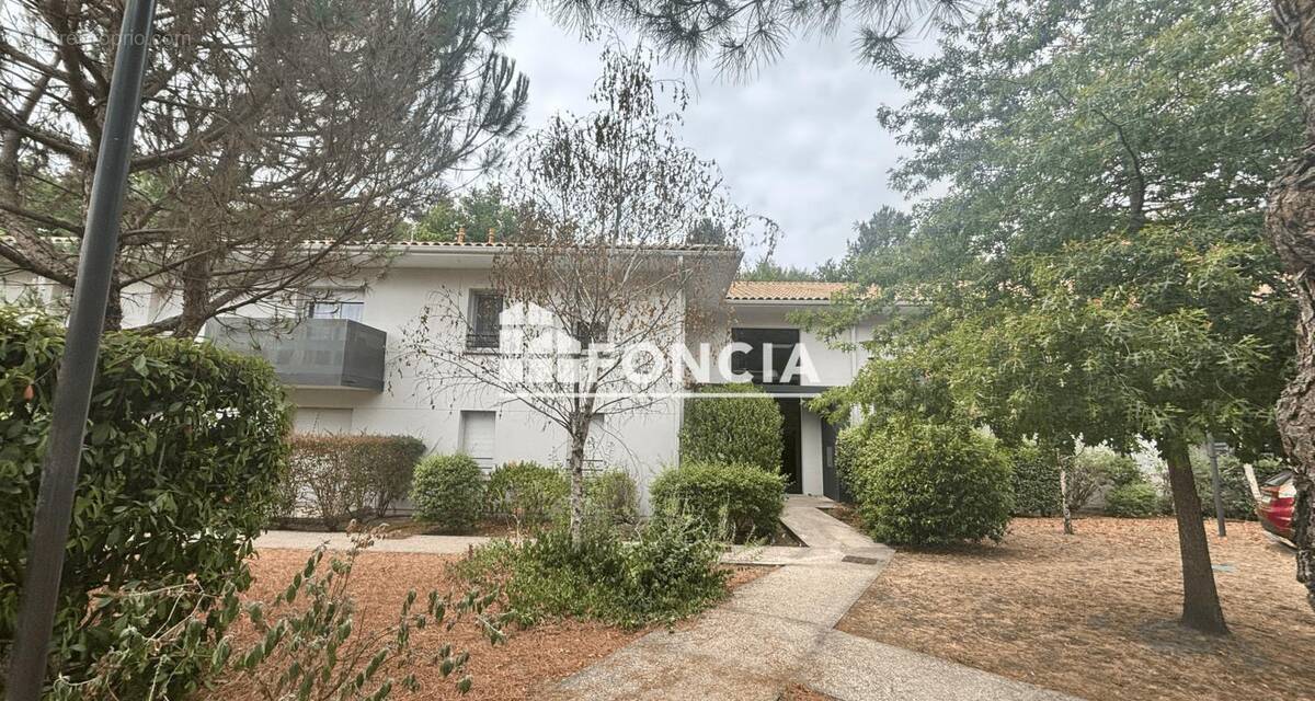 Appartement à MARTIGNAS-SUR-JALLE