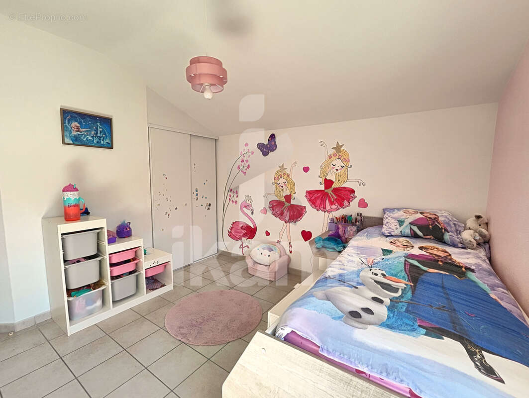 Maison à VILLEVOCANCE