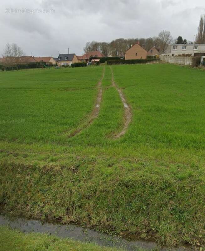 Terrain à WANCOURT