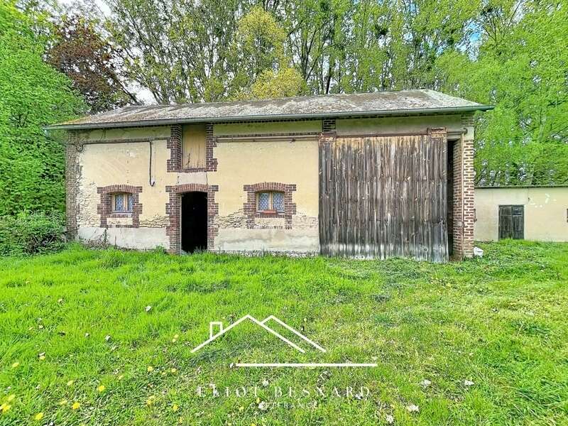 En exclusivité - Terrain de caractère en bord de rivière — 7 067 m2  Saint-Julien-le-Faucon · Pays d'Auge (Calvados) - photo 4