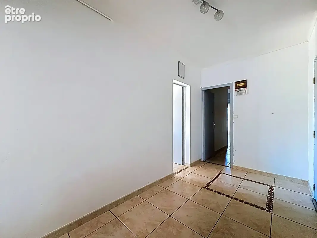 Appartement 108m2 à Avignon 5 pièces, 4 chambres avec CLIMATISATION et BALCON - photo 3