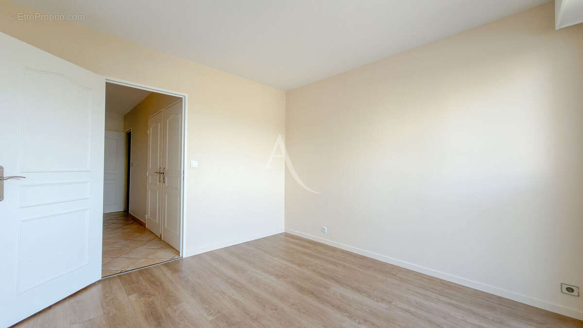 Appartement à MONTGERON