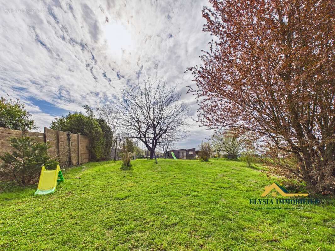 Maison à RICHECOURT