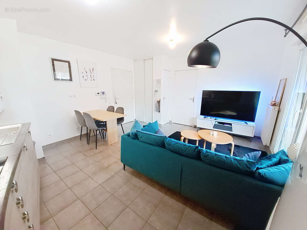 Appartement à VOURLES