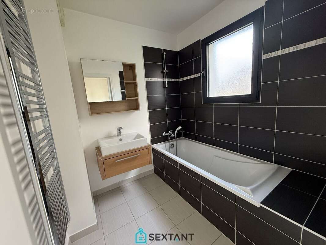 Appartement à DIVONNE-LES-BAINS