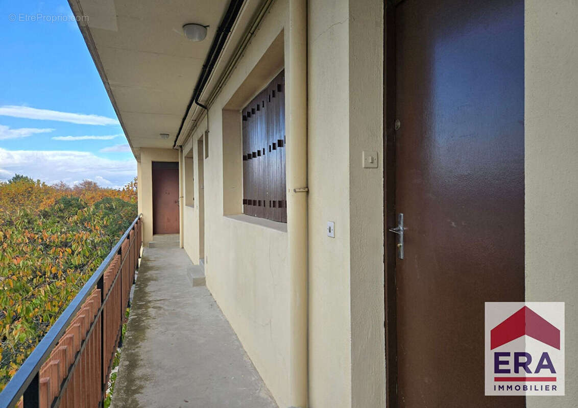 Appartement à PIERRELATTE