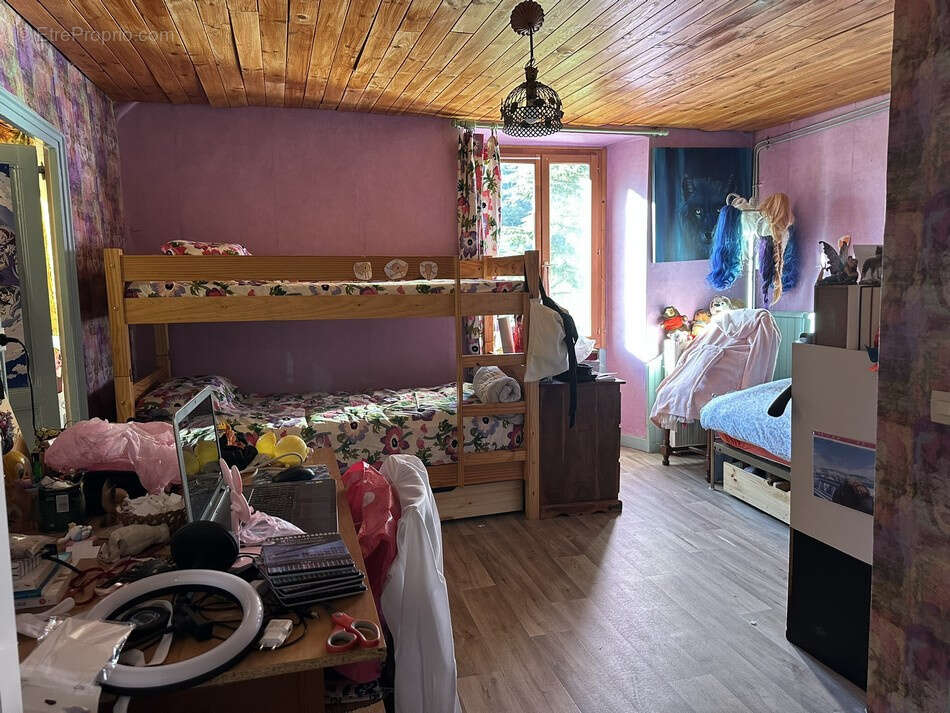 Maison à ROQUEBILLIERE