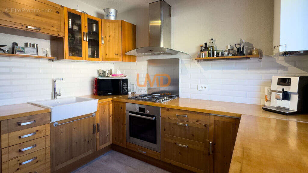 Maison lumineuse en excellent état proche hôpital de Nîmes - photo 3