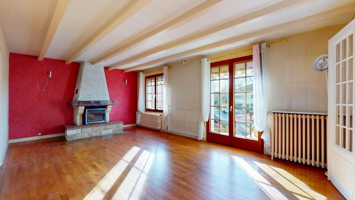 Maison à NAVENNE