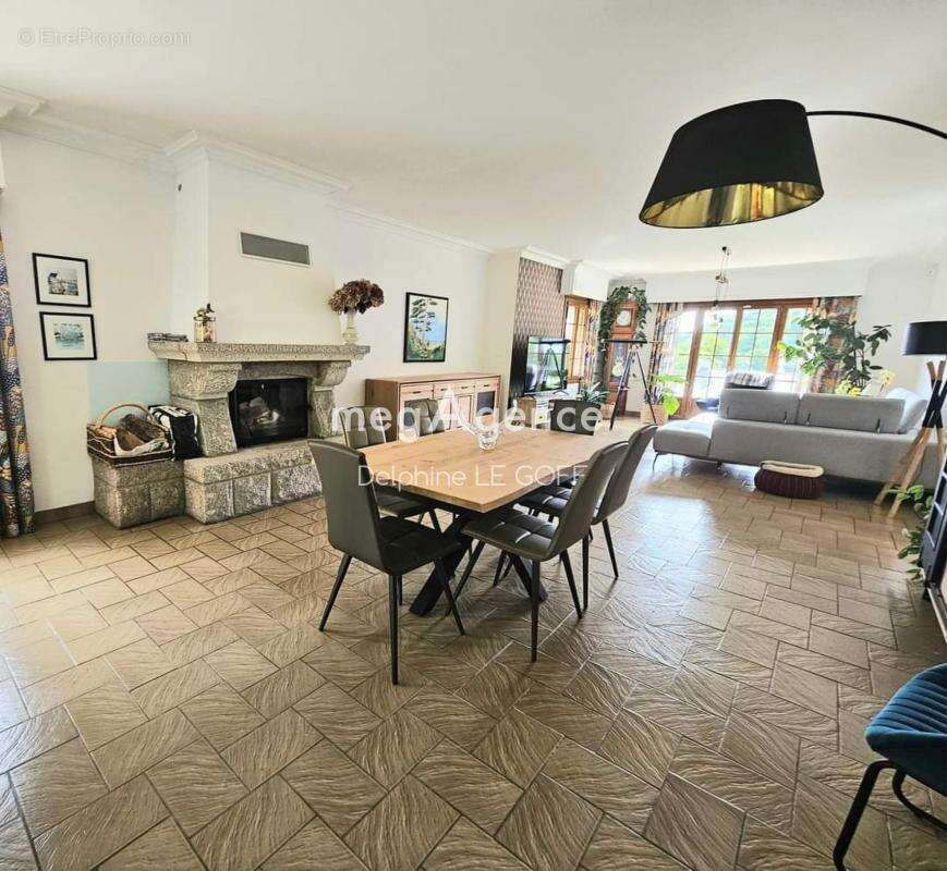 Maison à PLOUBAZLANEC