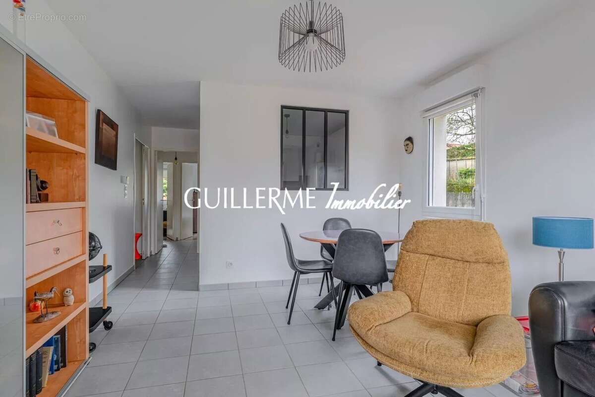 Appartement T4 Genay - photo 5