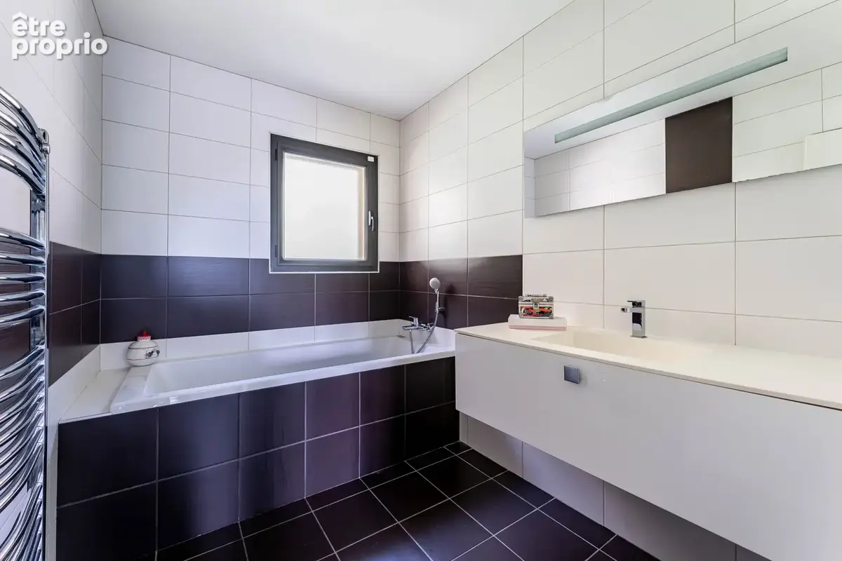 Maison 4 pièces Albigny-sur-Saone  180m2 - photo 10