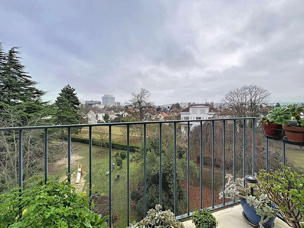 Appartement à RUEIL-MALMAISON