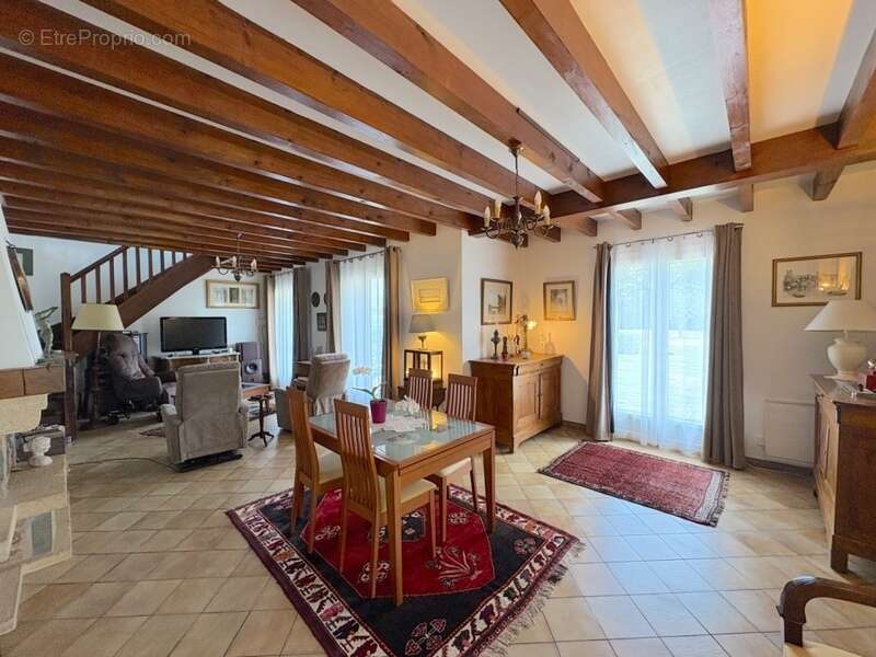 Maison à AIRE-SUR-L'ADOUR