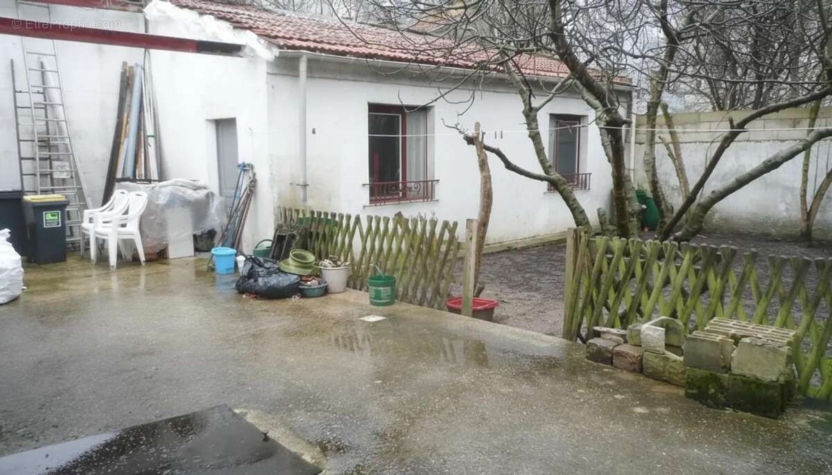 Maison à SAINT-DENIS