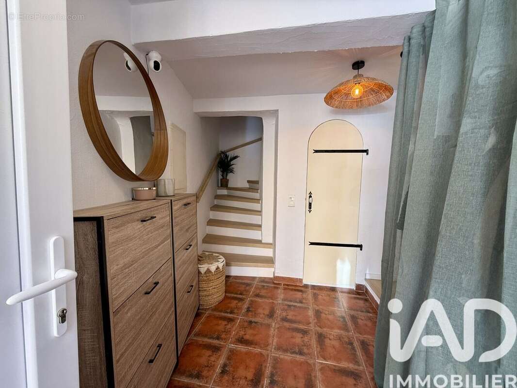 Photo 2 - Maison à LA GARDE-FREINET