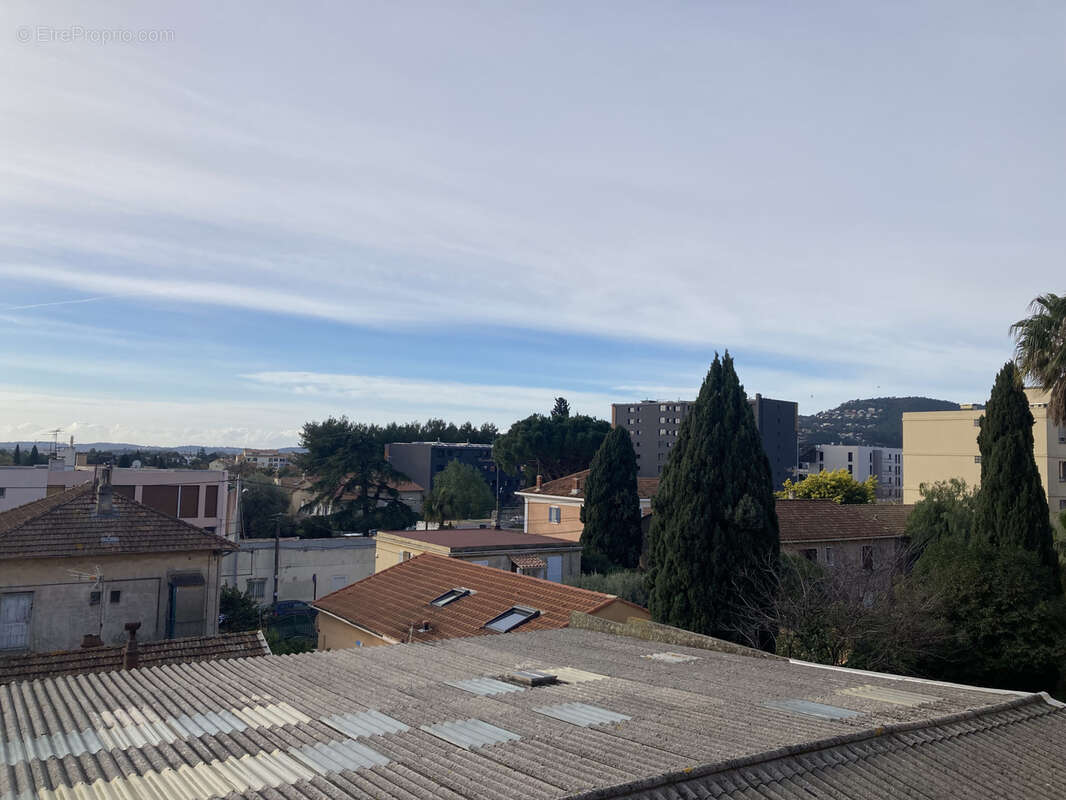 Appartement à HYERES