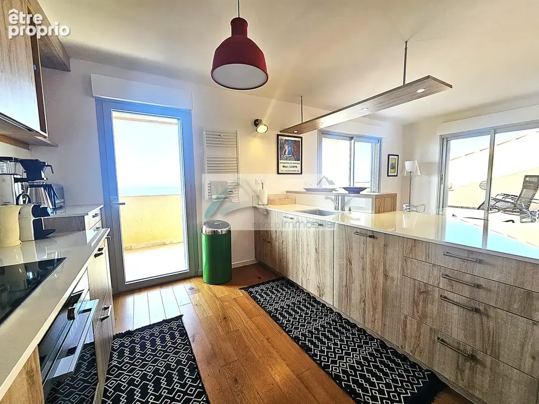 Superbe appartement au DERNIER étage avec vue panoramique - photo 5