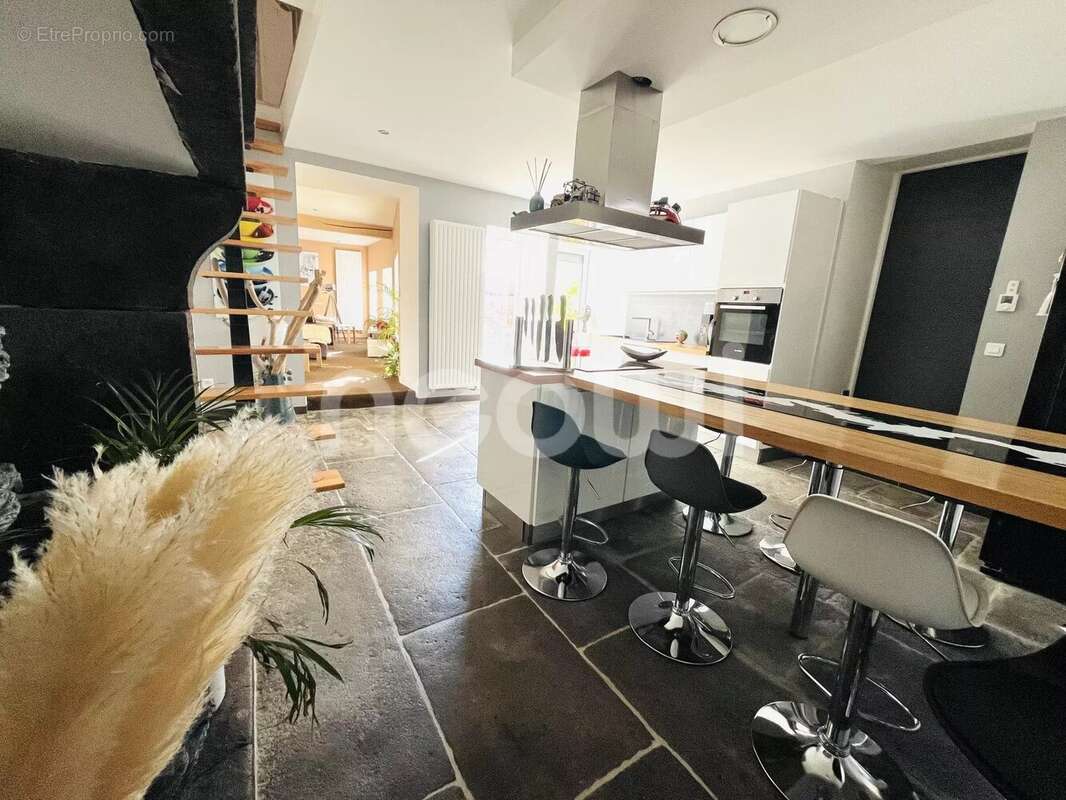 Maison à BEAUREGARD-VENDON