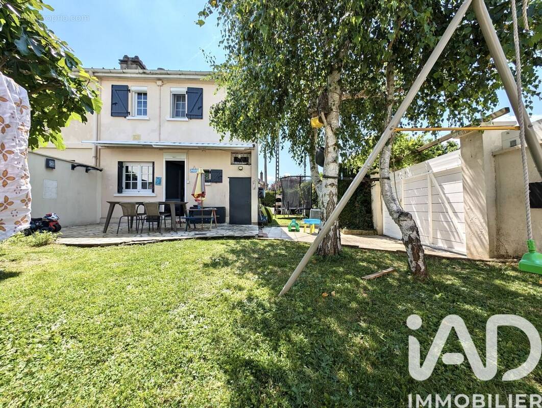 Photo 1 - Maison à BRUNOY