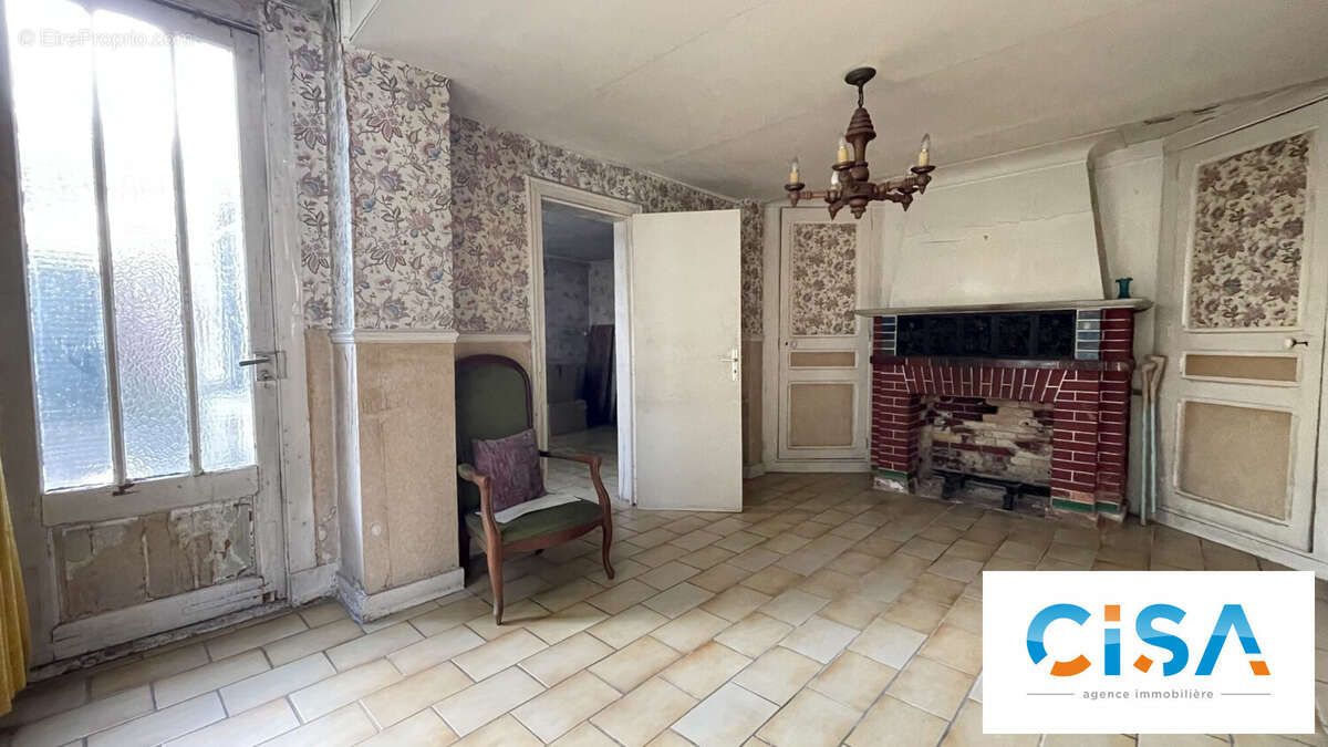 Maison à PONT-SAINTE-MAXENCE