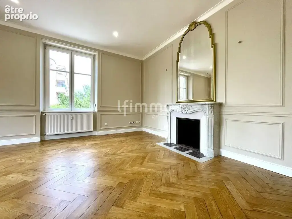 Appartement bourgeois avec jardin - photo 1