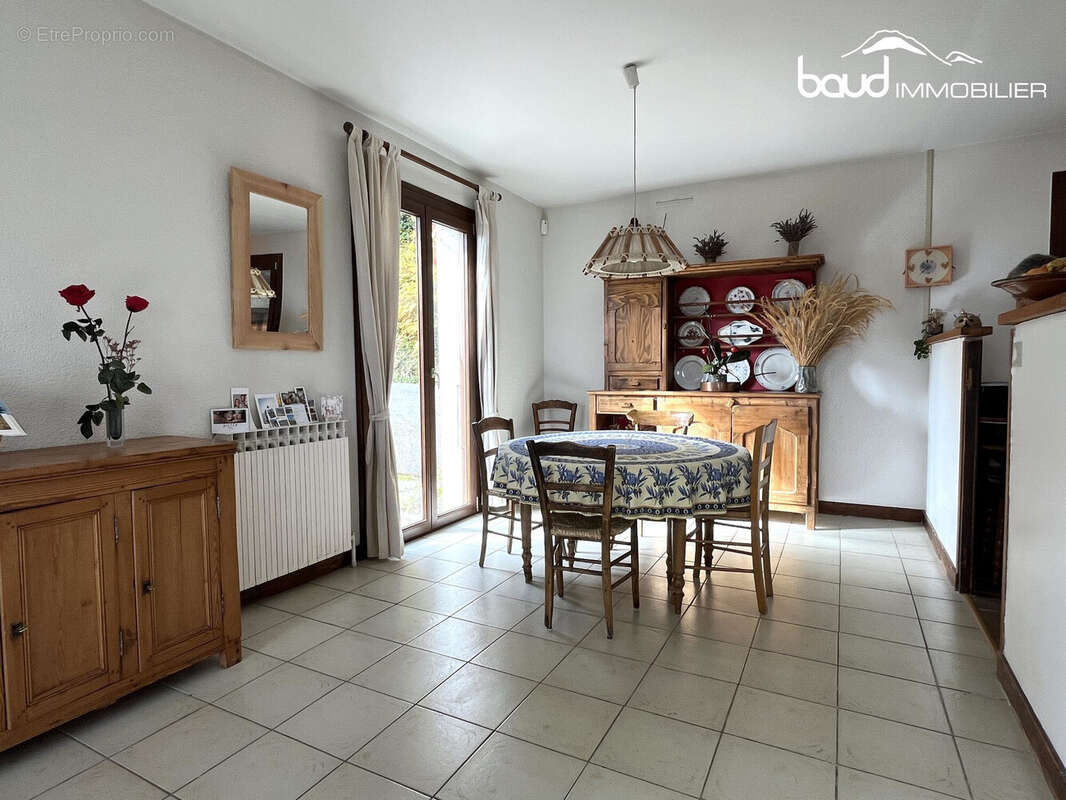 Maison à SAINT-NIZIER-DU-MOUCHEROTTE