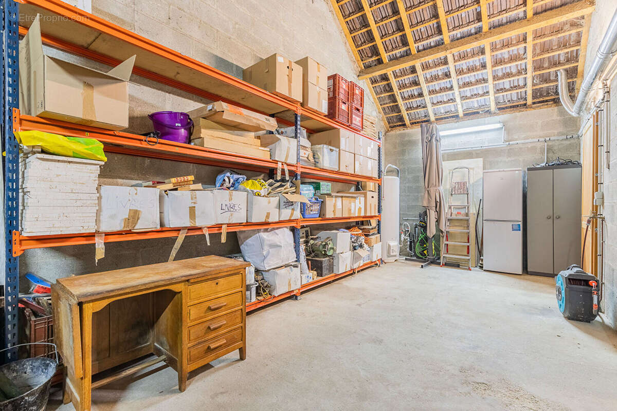 Maison à VERRIERES-LE-BUISSON