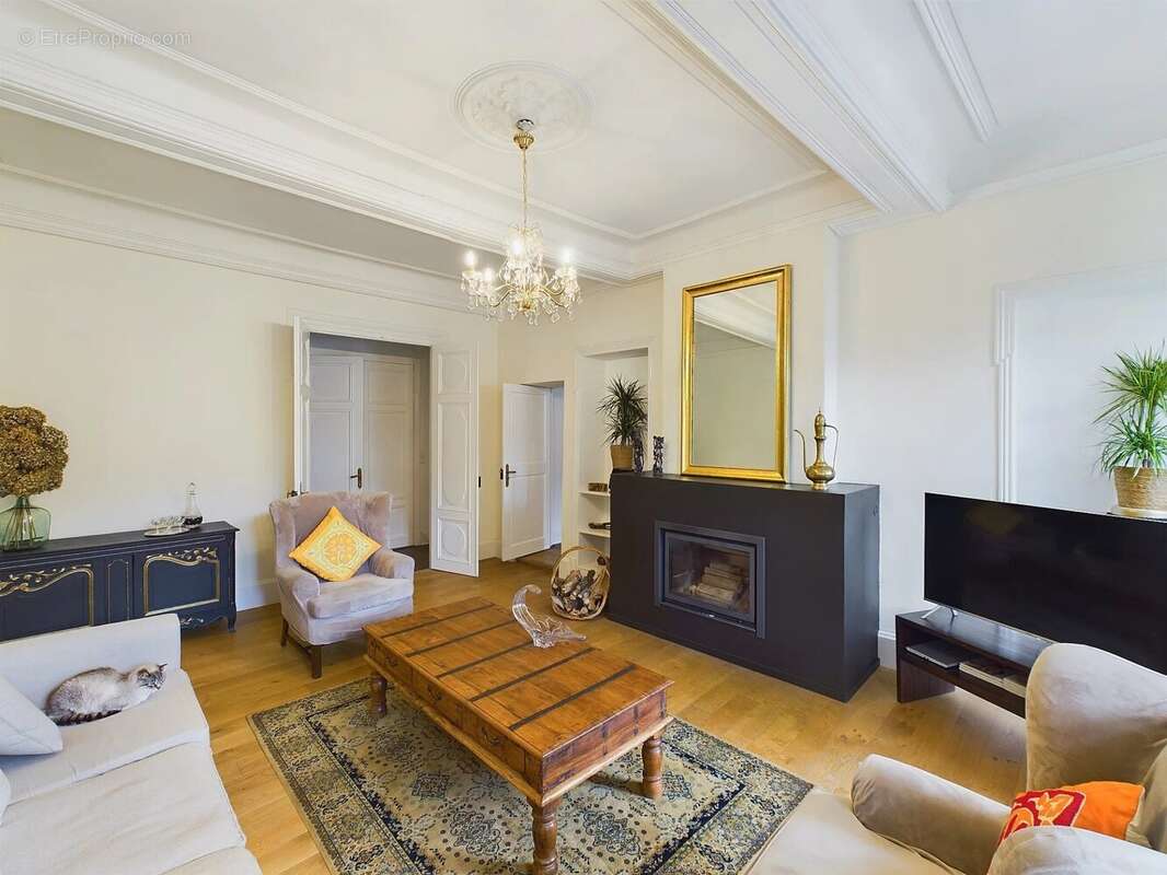 Maison à SAINT-ANTONIN-NOBLE-VAL