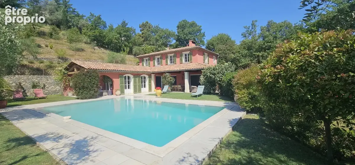 Levens  maison d'architecte au style florentin  piscine  prestations haut de gamme - photo 2